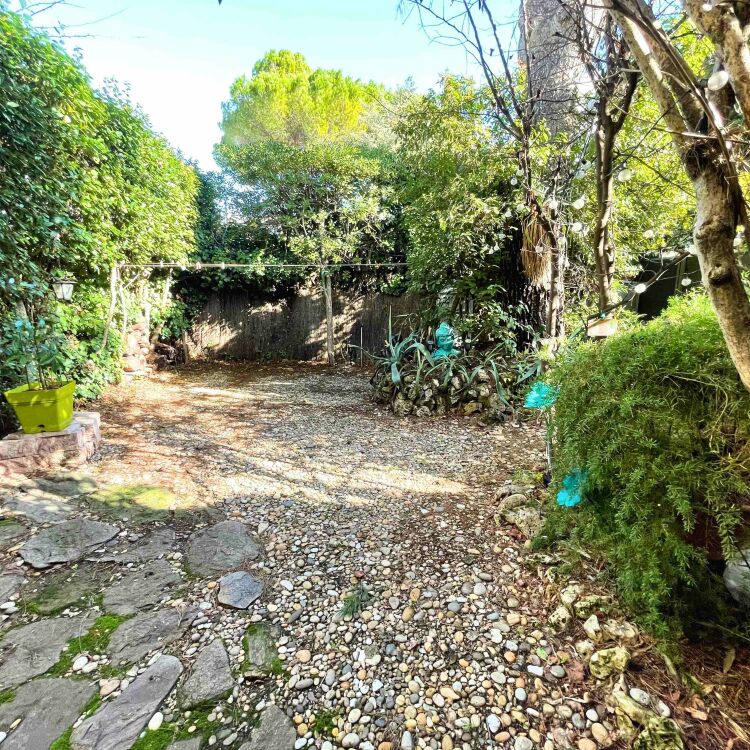 Maison - 5 pièces - 140 m²