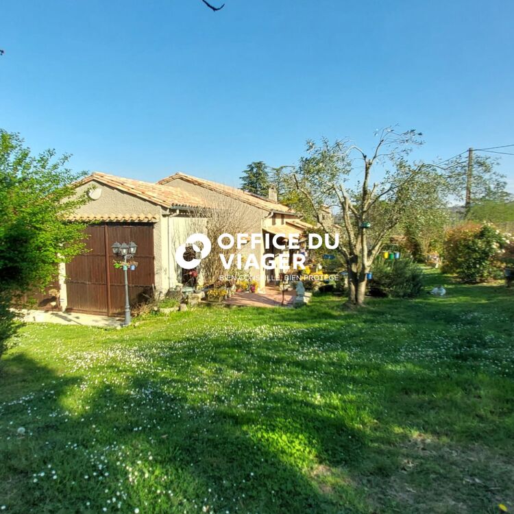 Maison - 7 pièces - 158 m²