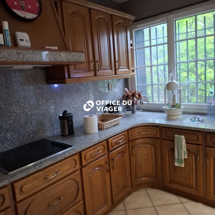 Maison - 12 pièces - 470 m²