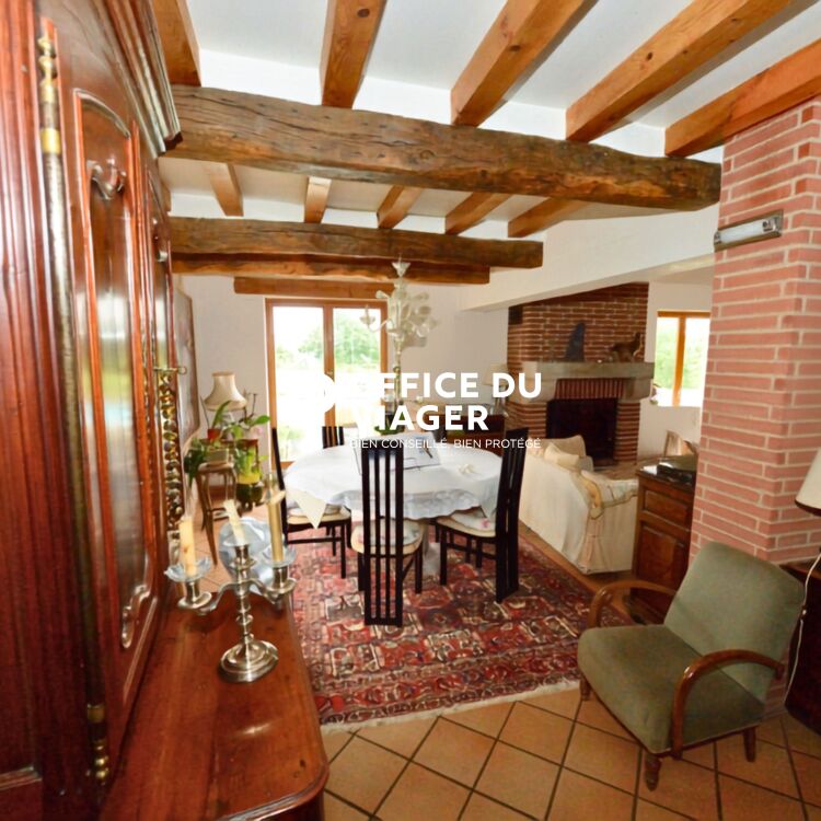 Maison - 6 pièces - 196,03 m²