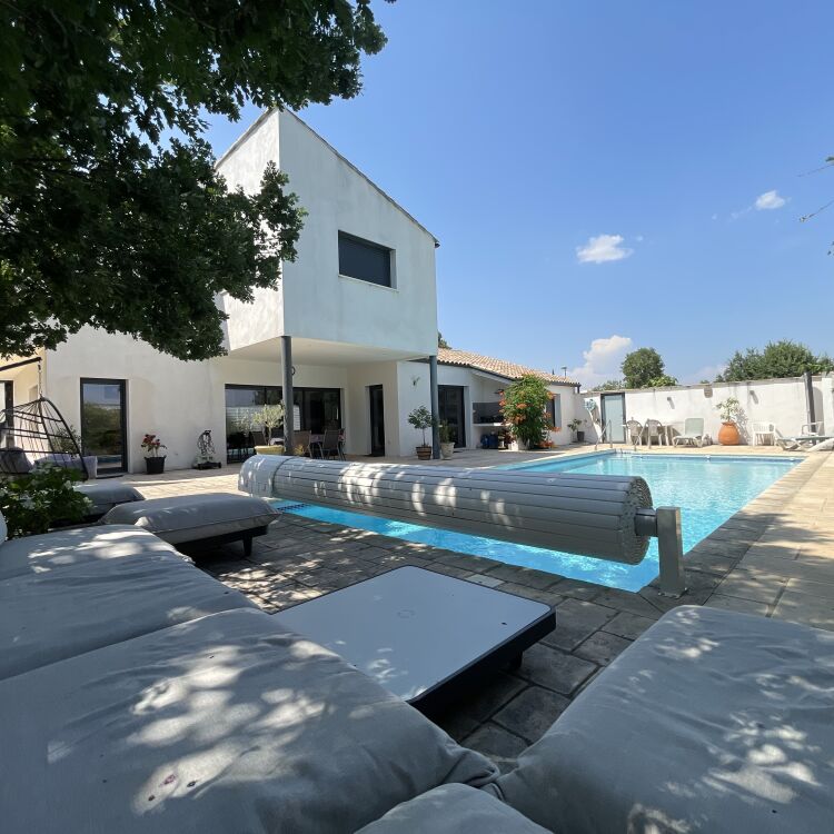 Maison - 7 pièces - 190 m²