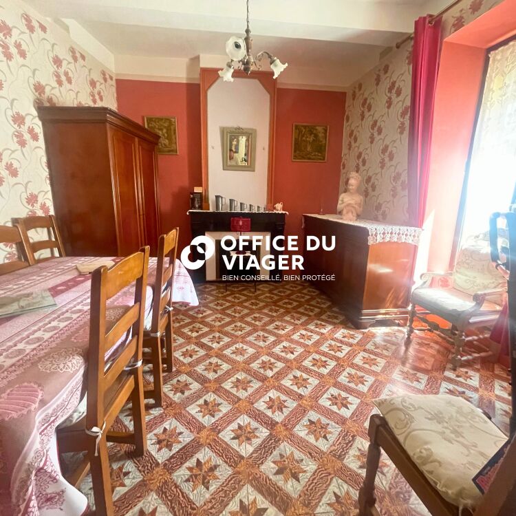 Maison - 6 pièces - 160 m²