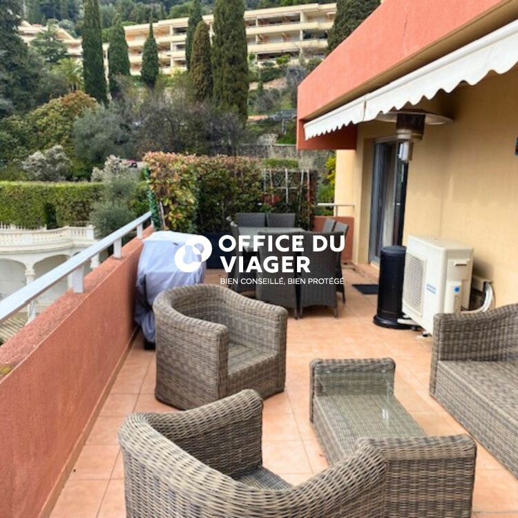Appartement - 5 pièces - 152 m²