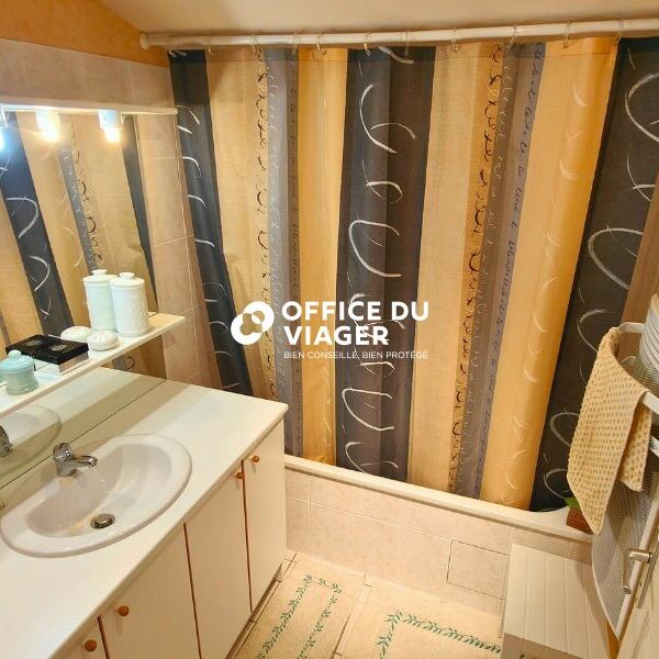 Appartement - 5 pièces - 145 m²