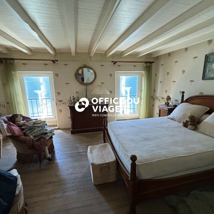 Maison - 5 pièces - 170 m²