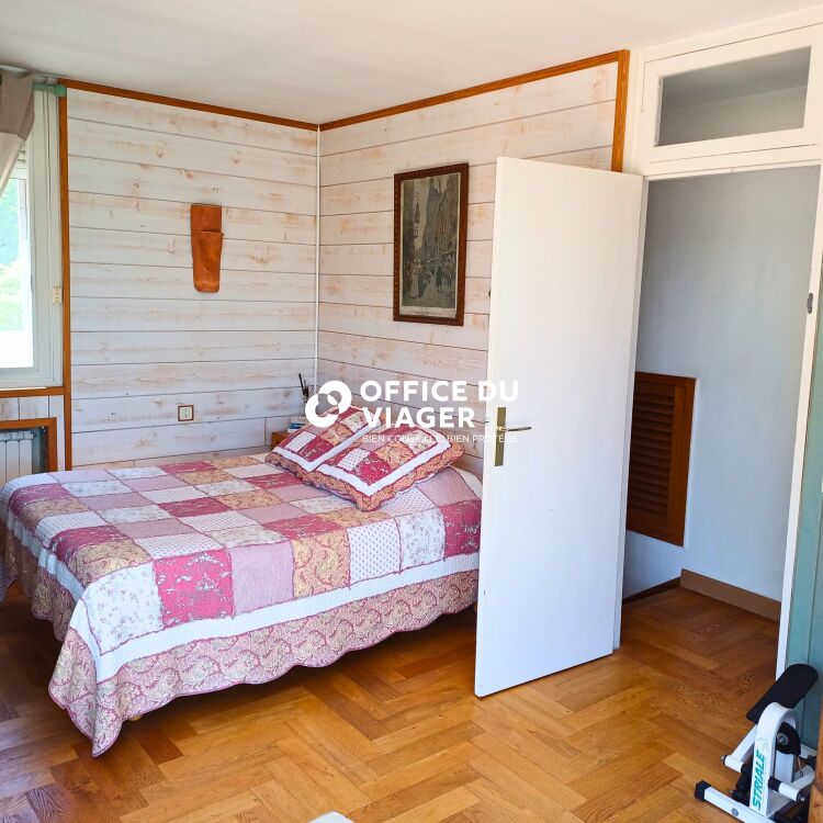 Maison - 5 pièces - 174.51 m²