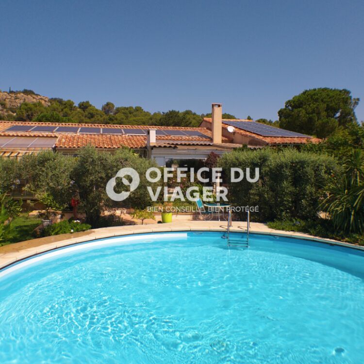 Maison - 4 pièces - 148,74 m²