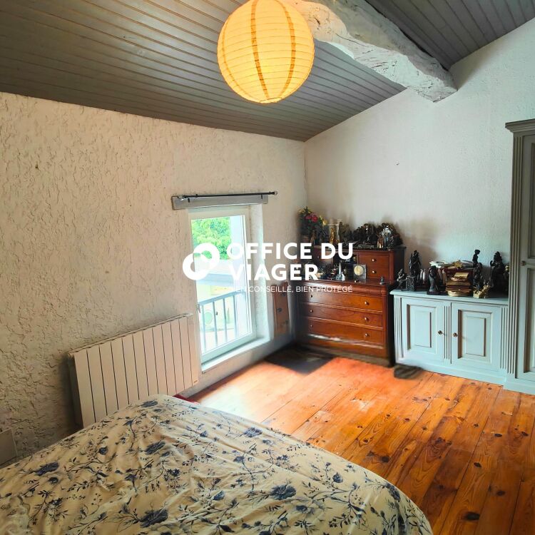 Maison - 4 pièces - 145 m²