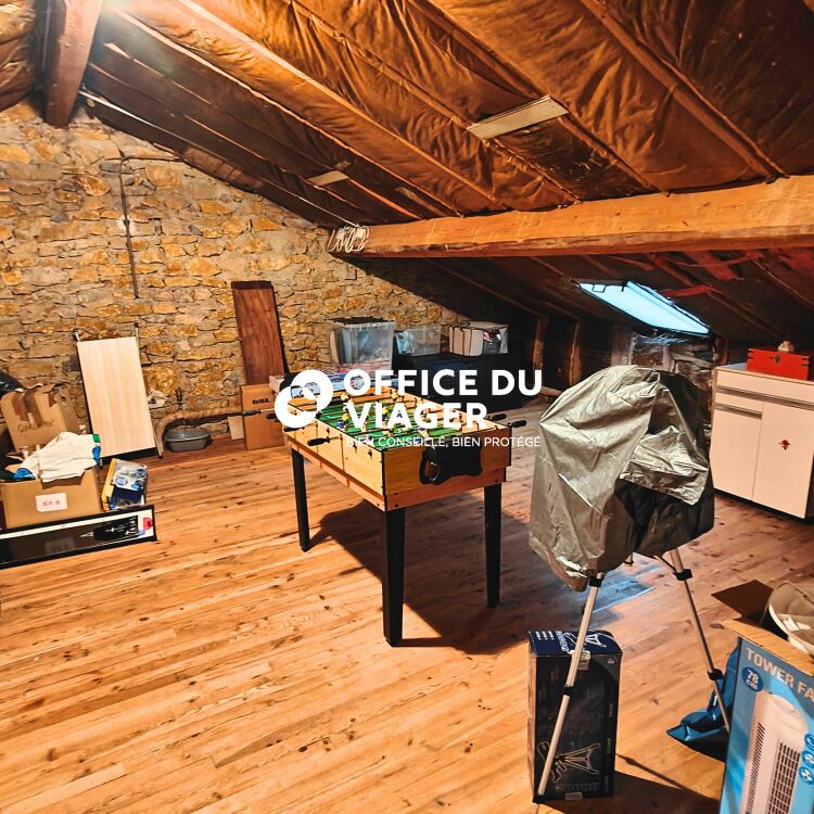 Maison - 6 pièces - 142,21 m²