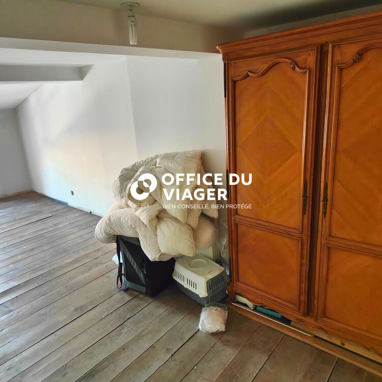 Maison - 6 pièces - 185 m²
