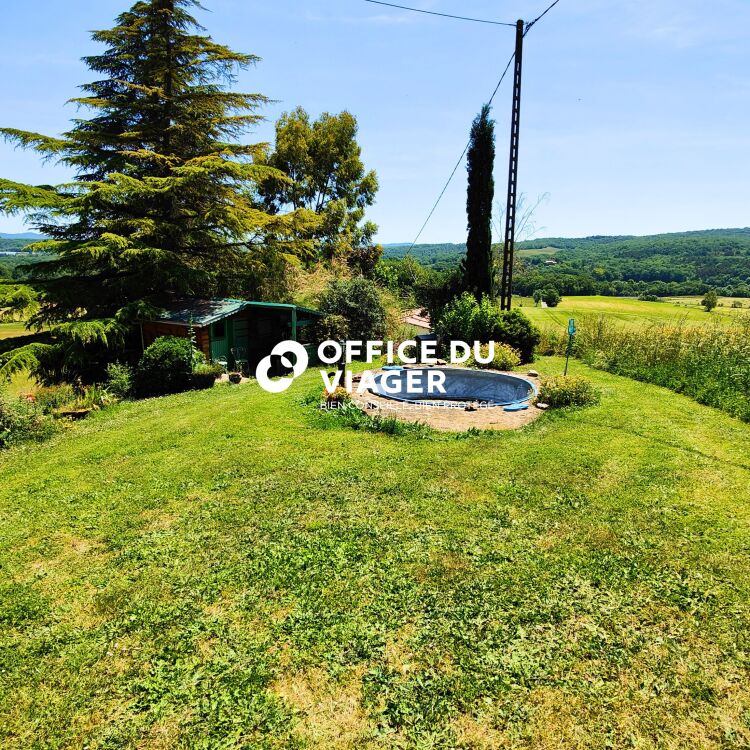Maison - 7 pièces - 158 m²