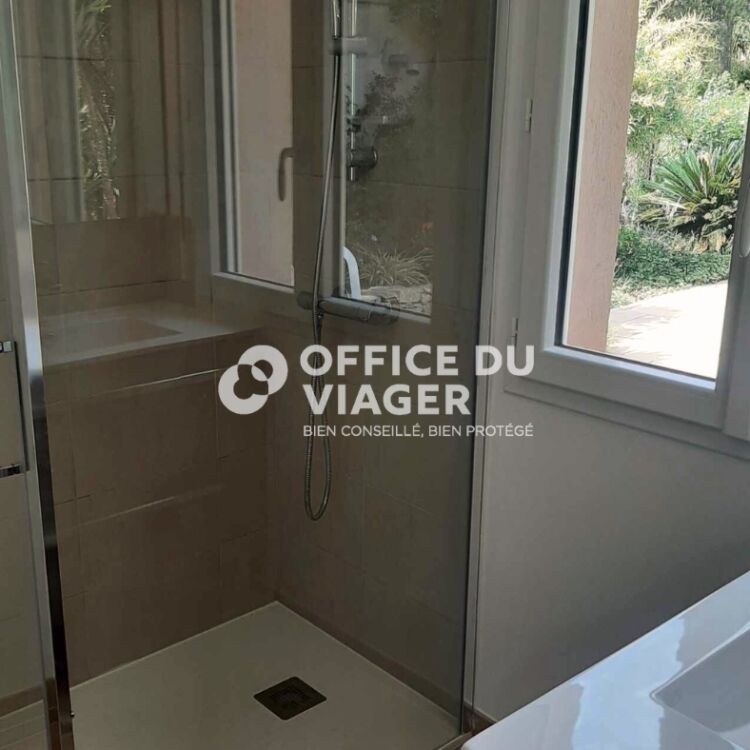 Maison - 7 pièces -  238,35 m²