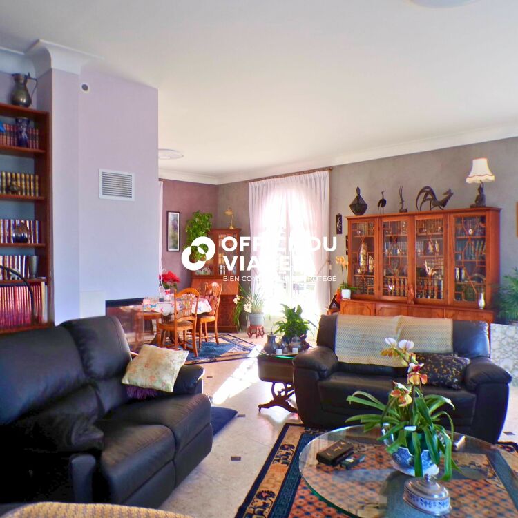 Maison - 4 pièces - 231,10 m²