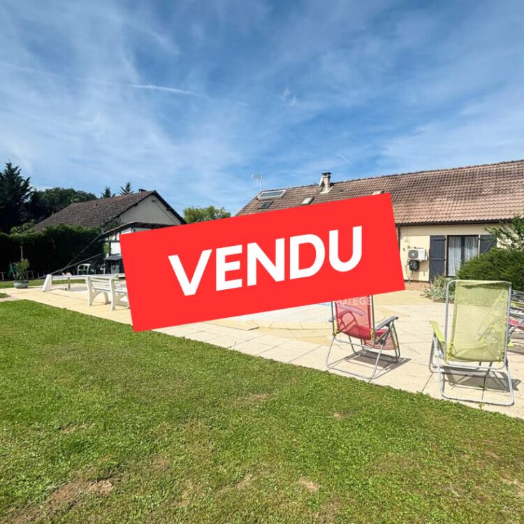 Maison - 6 pièces - 150 m²
