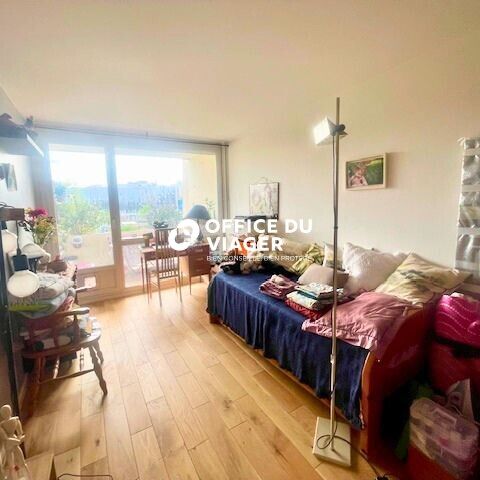 Appartement- 3 pièces - 69.86 m²