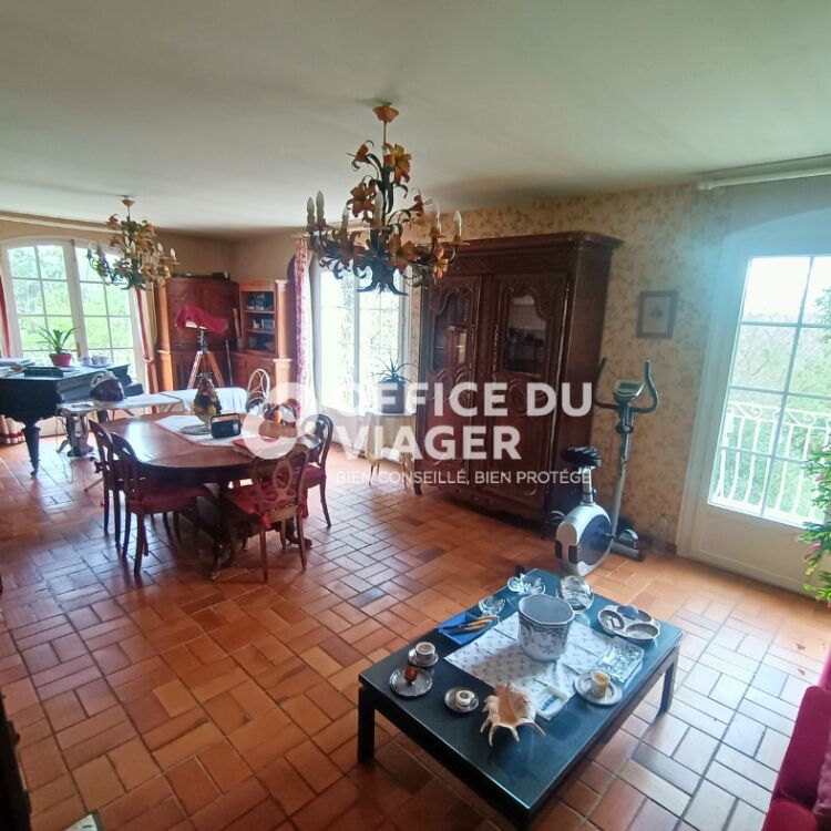 Maison - 5 pièces - 141,47 m²