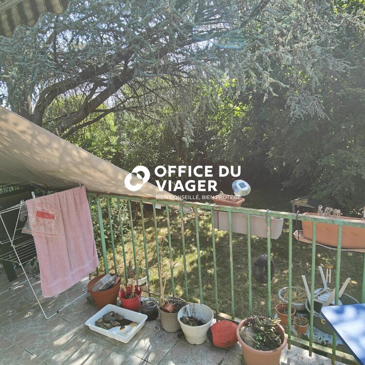 Maison - 9 pièces - 225 m²