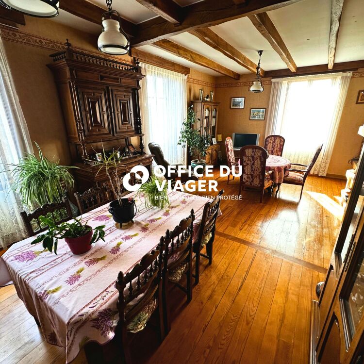 Maison - 5 pièces - 144 m²