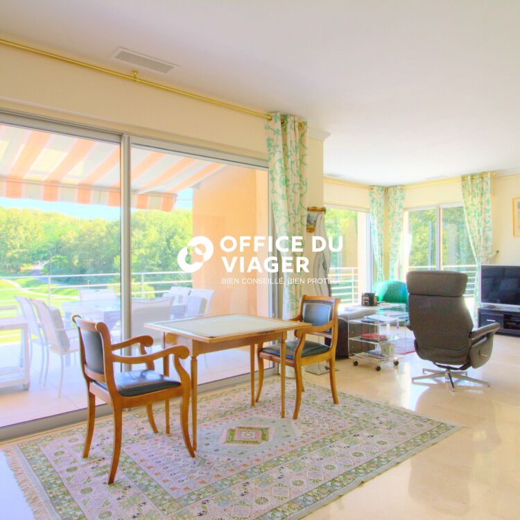 Maison - 7 pièces - 207,38 m²