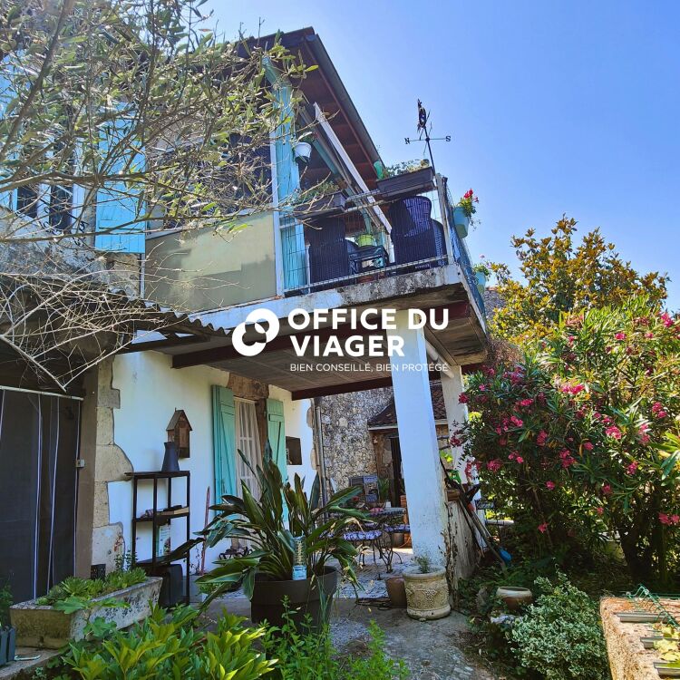 Maison - 4 pièces - 155,96 m²