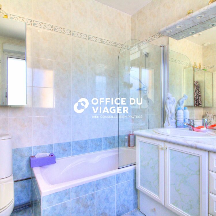 Maison - 7 pièces - 207,38 m²