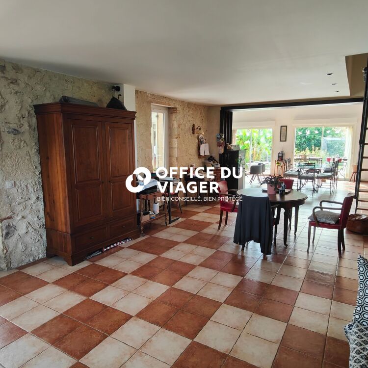 Maison - 4 pièces - 160 m²