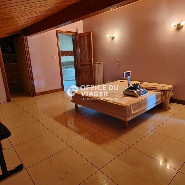 Maison - 5 pièces - 165,50 m²