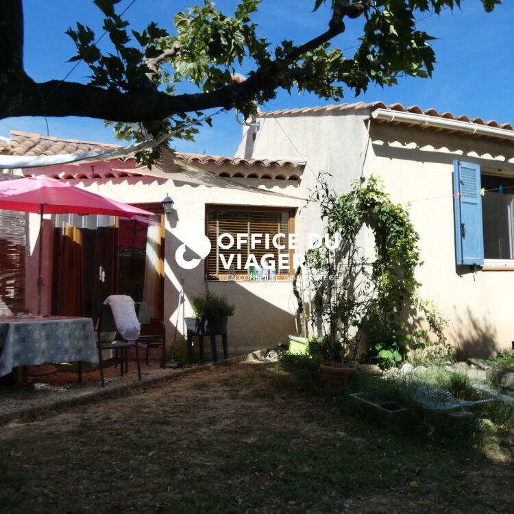 Maison - 8 pièces - 177 m²