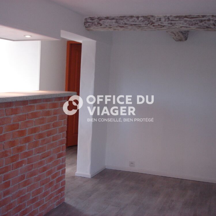 Maison - 8 pièces - 180 m²