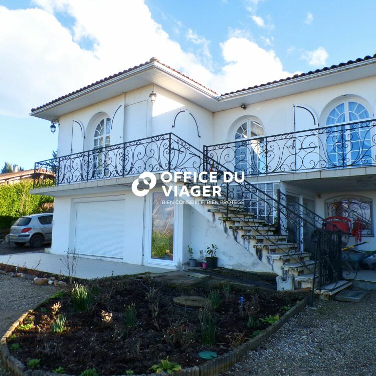 Maison - 4 pièces - 231,10 m²