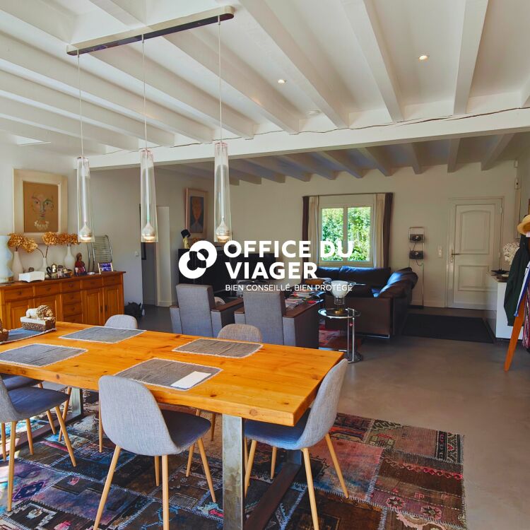 Maison - 5 pièces - 179,49 m²