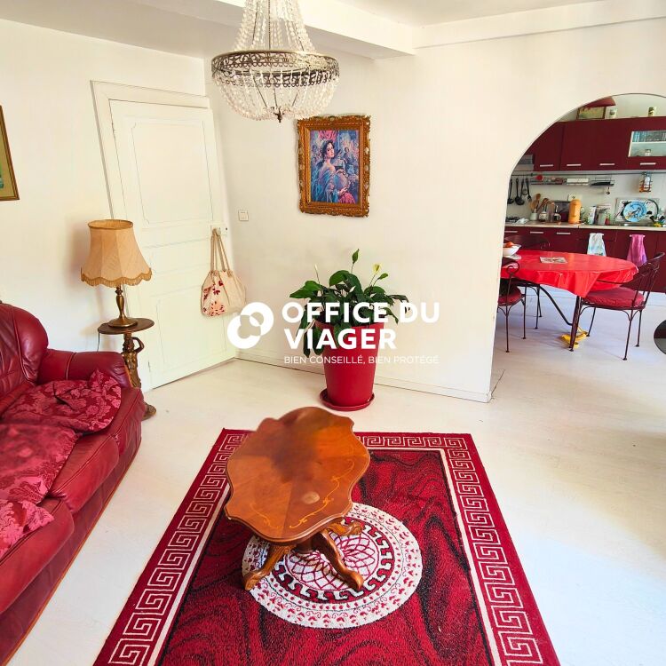 Maison - 6 pièces - 259,82 m²