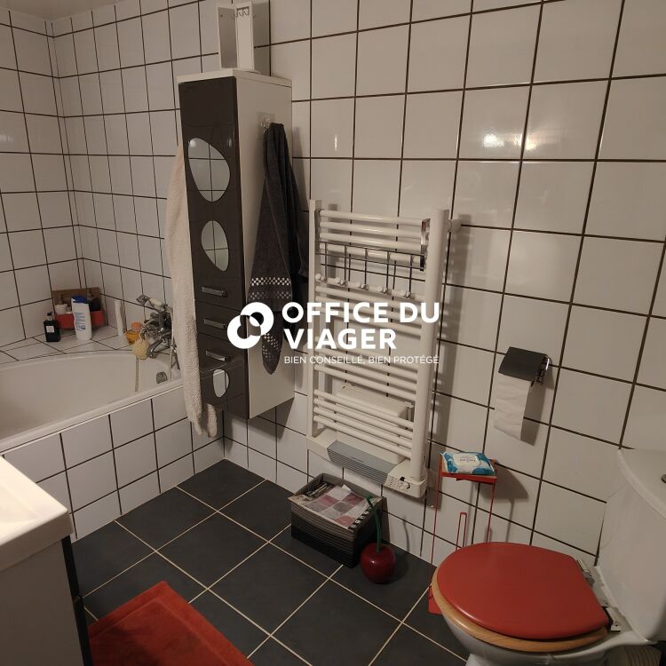 Maison - 6 pièces - 194 m²