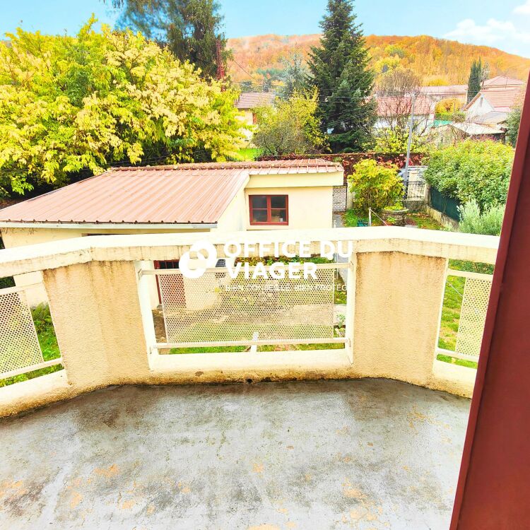 Maison - 6 pièces - 142,21 m²