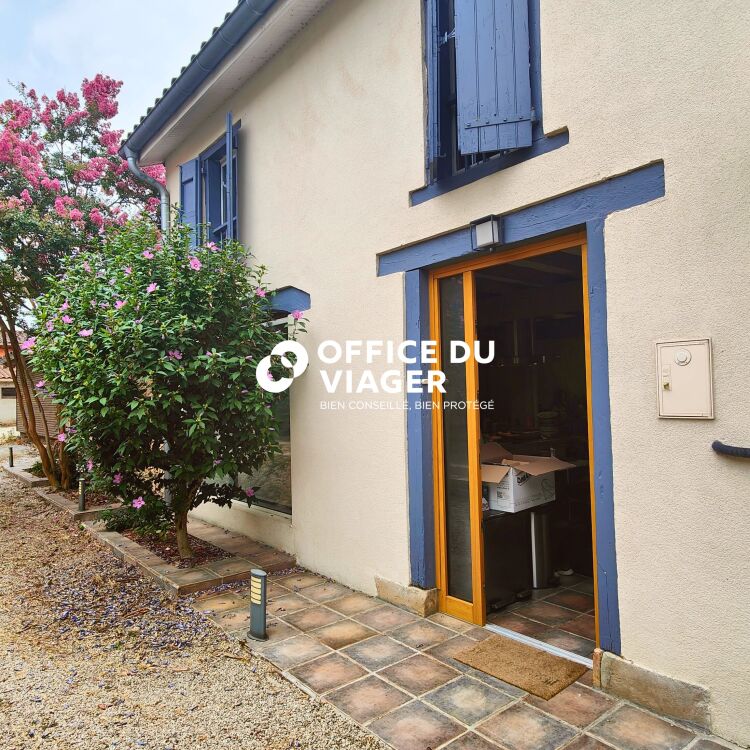 Maison - 4 pièces - 145 m²