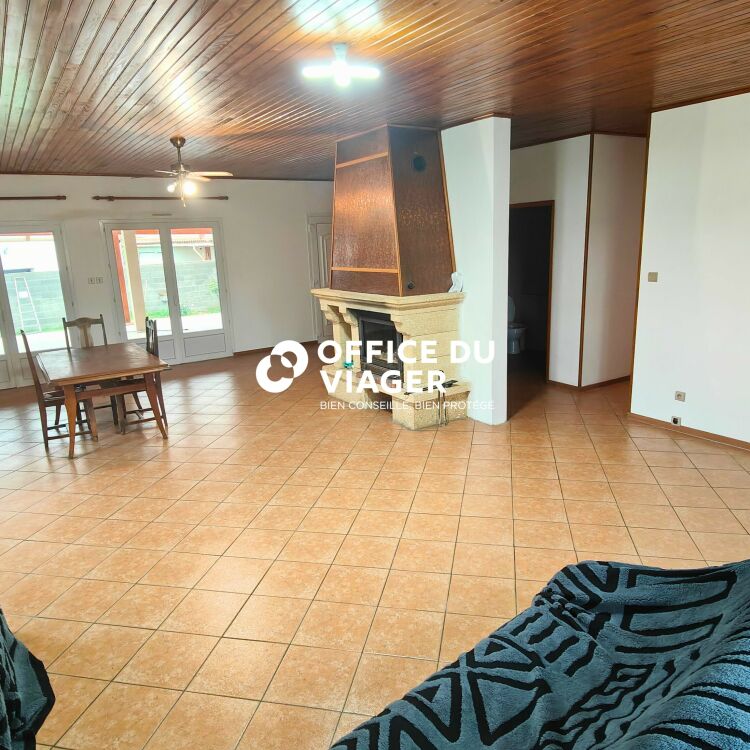 Maison - 6 pièces - 189 m²