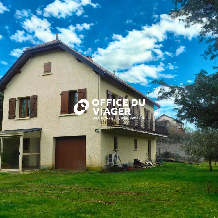 Maison - 5 pièces - 140 m²