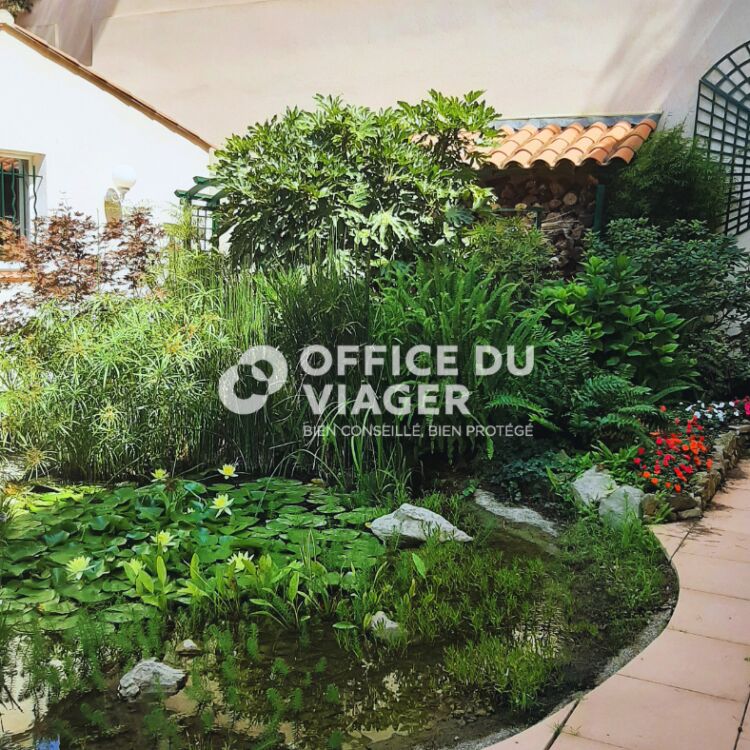Appartement - 4 pièces - 159,85 m²