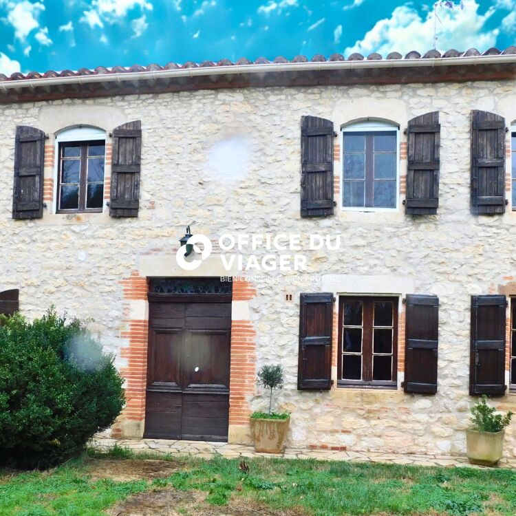 Maison - 6 pièces - 196,03 m²