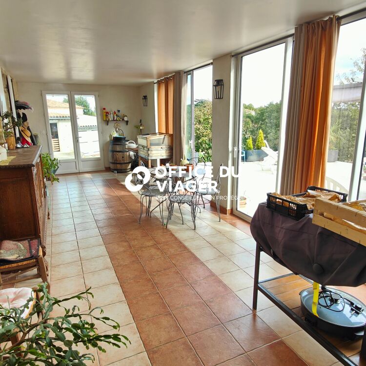 Maison - 4 pièces - 160 m²