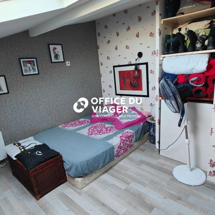 Maison - 5 pièces - 192 m²