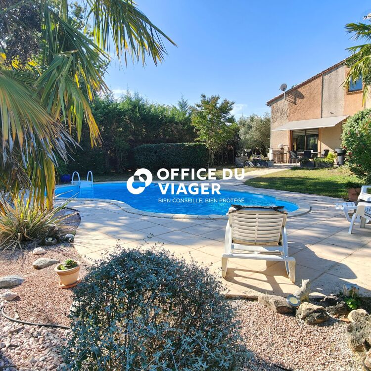 Maison - 5 pièces - 192 m²
