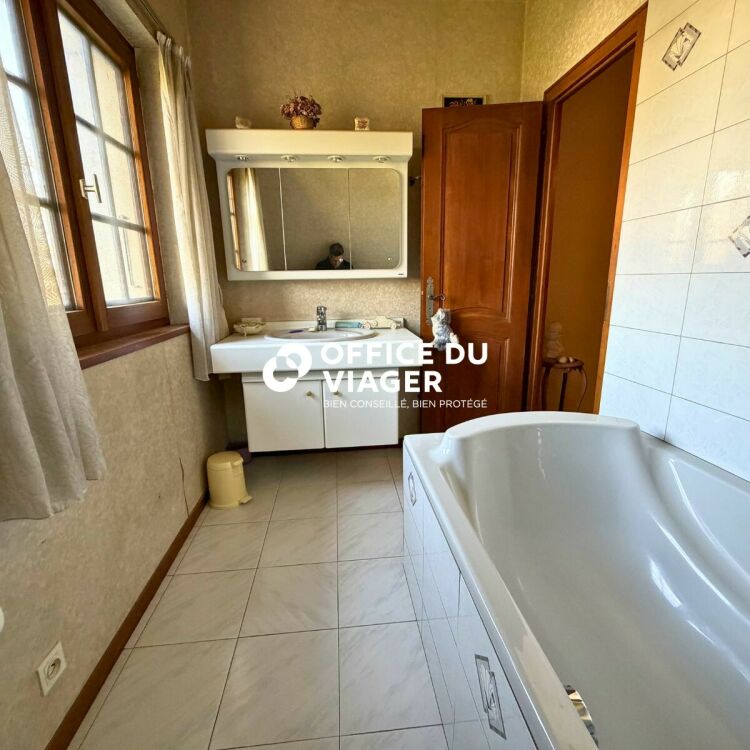 Maison - 5 pièces - 143,94 m²