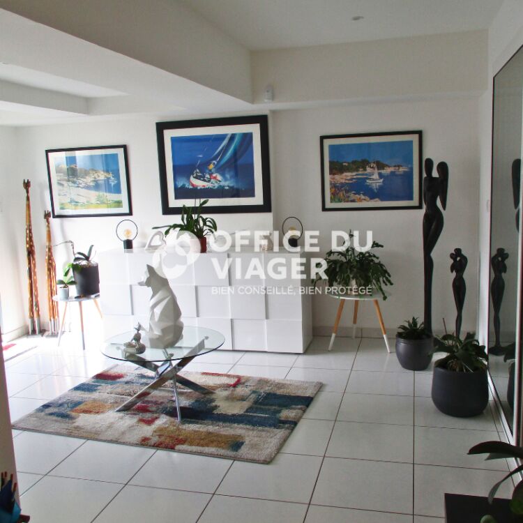 Appartement - 5 pièces - 192,94 m²