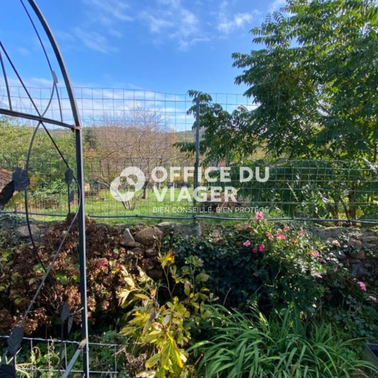 Maison - 4 pièces - 199 m²