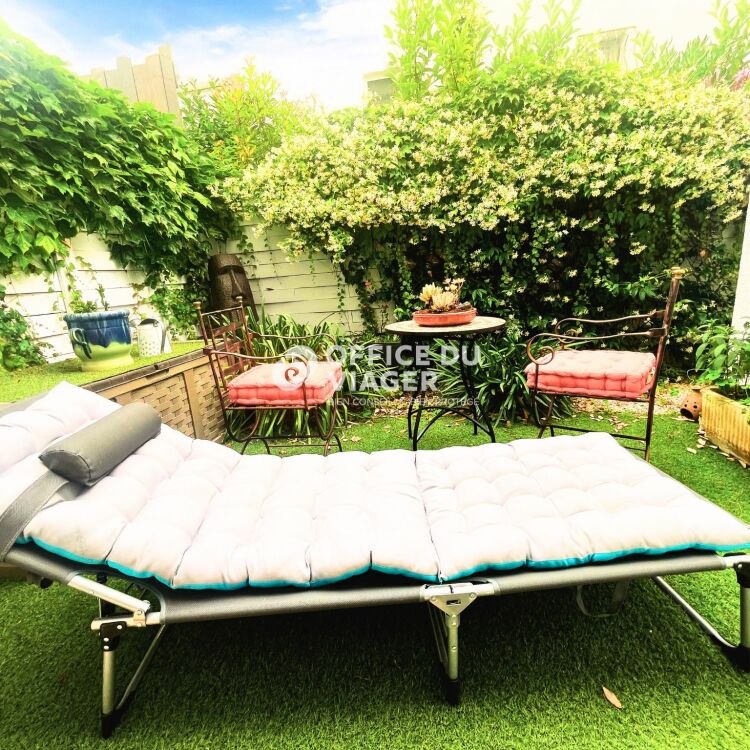 Maison - 6 pièces - 148 m²