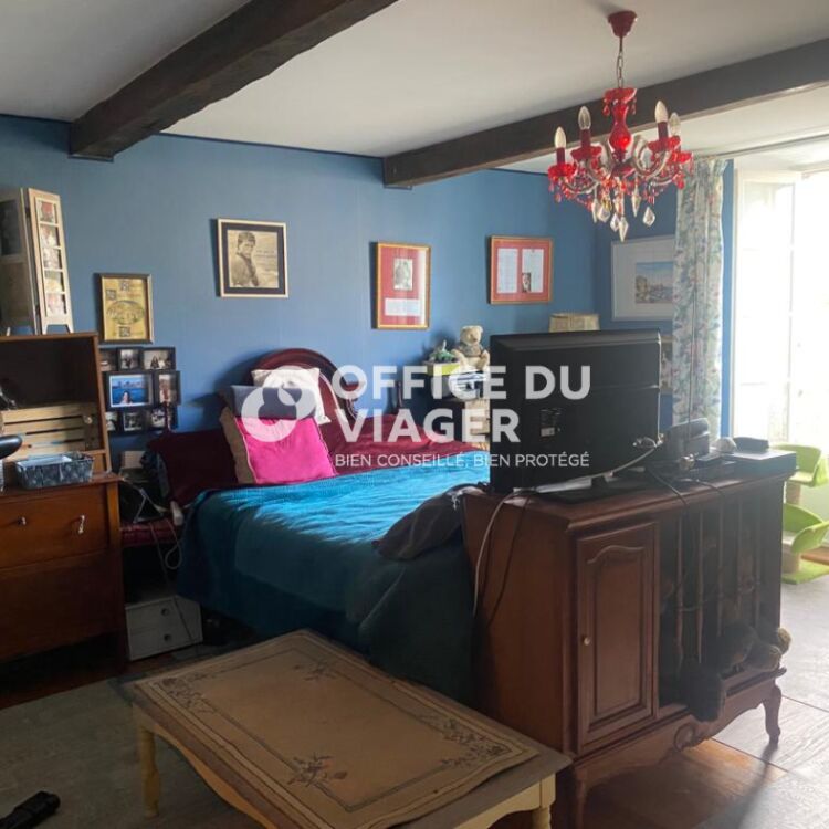 Maison - 4 pièces - 200 m²