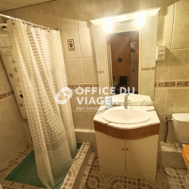 Maison - 7 pièces -  299,17 m²