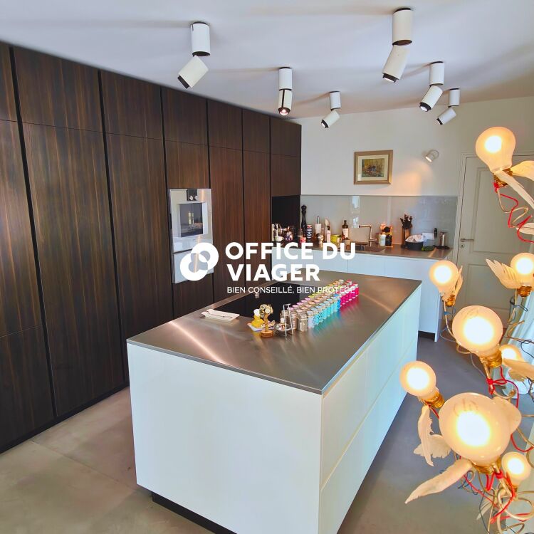 Maison - 5 pièces - 179,49 m²