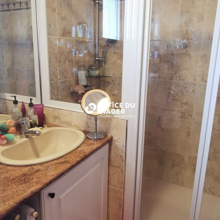 Appartement - 4 pièces - 84,1 m²